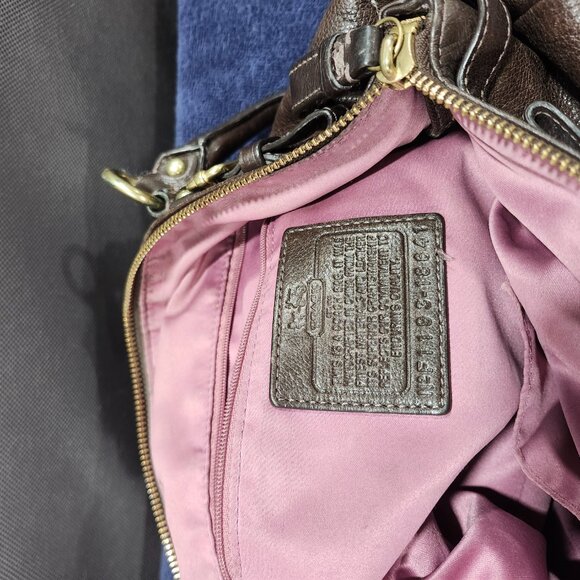 Coach shoulder bag - Picture 3 of 7